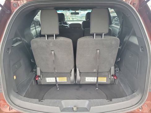 Used 2015 Ford Explorer XLT AWD/4WD image 11