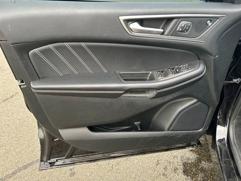 Used 2022 Ford Edge ST w/ Equipment Group 401A image 17