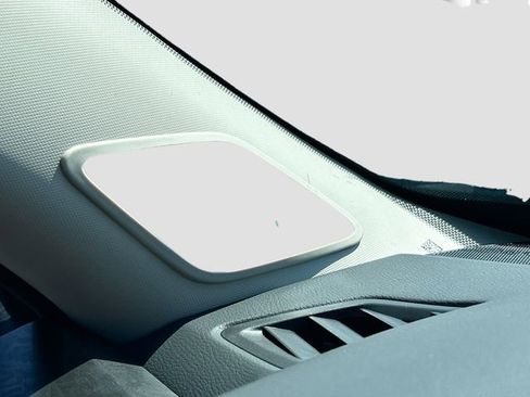 New 2026 Nissan Pathfinder Platinum FWD image 14