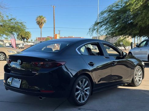 Used 2021 MAZDA MAZDA3 s FWD image 6