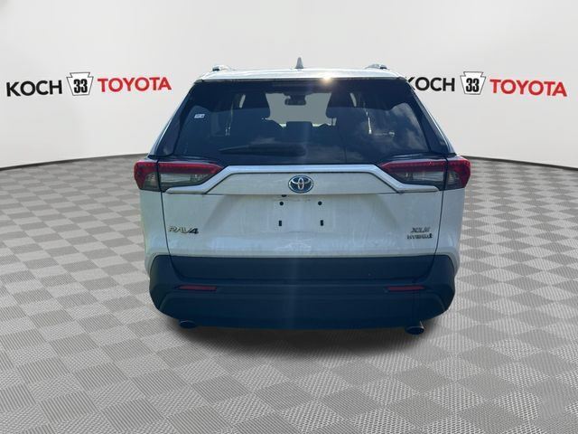 Certified 2024 Toyota RAV4 XLE AWD/4WD image 7
