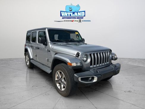 Certified 2020 Jeep Wrangler Unlimited Sahara image 34