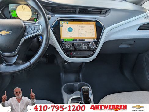 Used 2018 Chevrolet Bolt LT image 17
