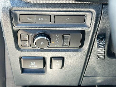 Used 2023 Ford F150 Platinum w/ Equipment Group 701A High AWD/4WD image 10