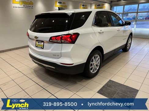 Used 2023 Chevrolet Equinox LT image 25