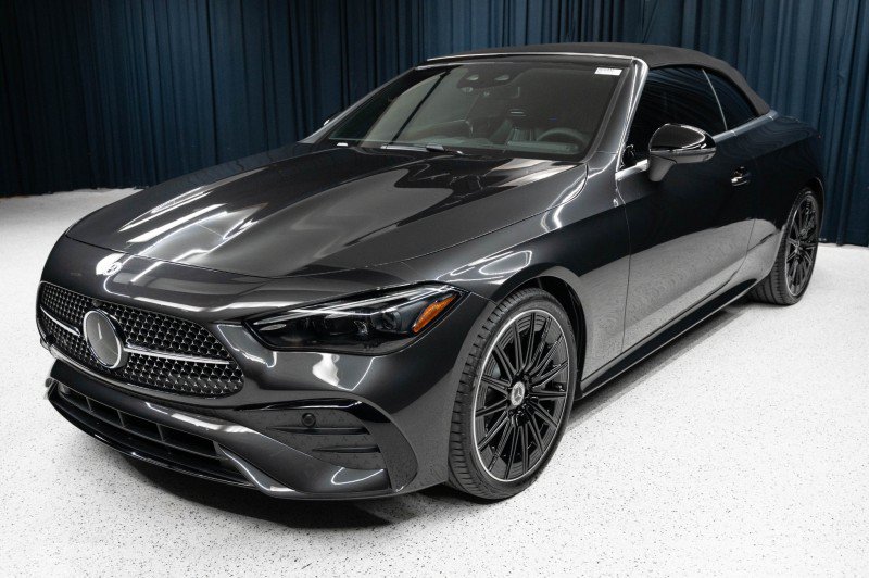 New 2027 Mercedes-Benz CLE 450 4MATIC Cabriolet image 1