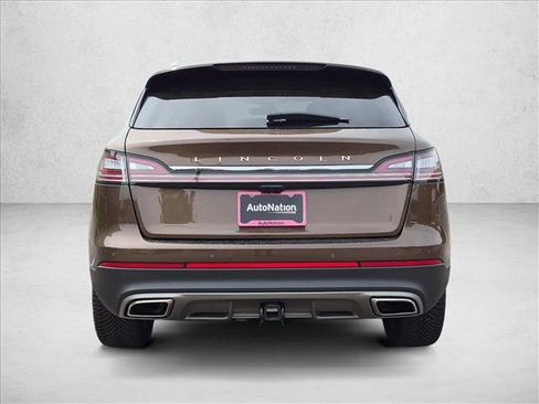 Used 2022 Lincoln Nautilus Reserve w/ Luxury Package AWD/4WD image 7