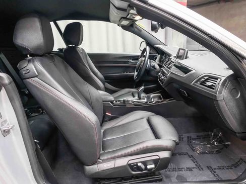 Used 2019 BMW 230i Convertible w/ Convenience Package RWD image 23