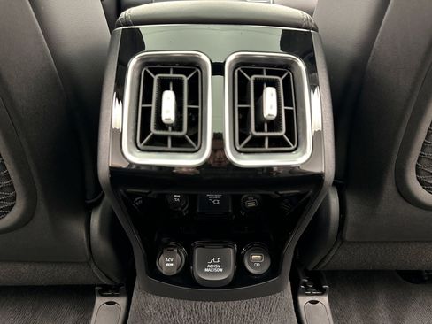 Used 2023 Kia Sorento SX Prestige image 22