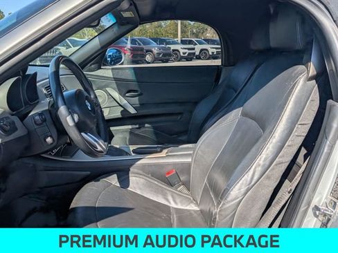 Used 2004 BMW Z4 2.5i image 14