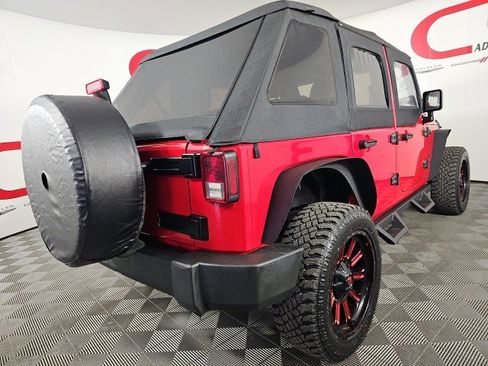 Used 2018 Jeep Wrangler Unlimited Sport w/ Connectivity Group image 7