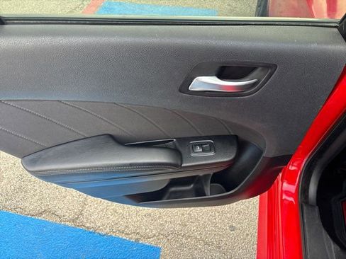 Used 2019 Dodge Charger GT w/ Blacktop Package image 33