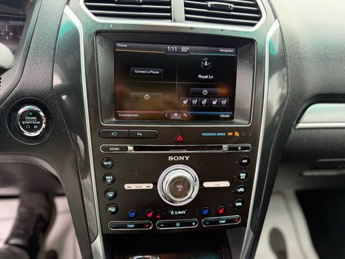 Used 2016 Ford Explorer Sport w/ Equipment Group 401A image 11