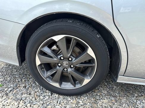 Used 2022 Honda Odyssey Elite image 8