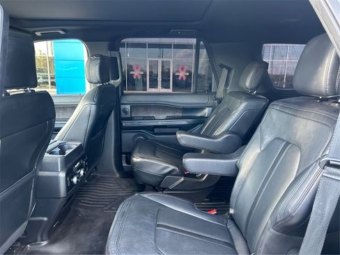 Used 2019 Ford Expedition Limited w/ Special Edition Package image 10