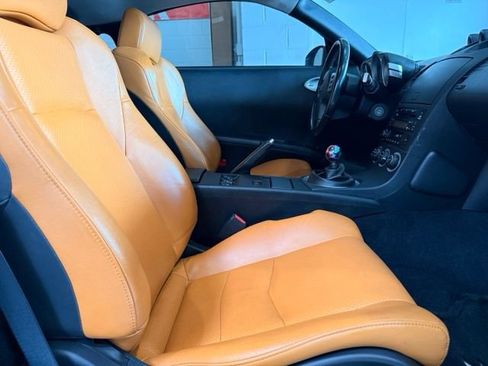 Used 2004 Nissan 350Z Touring w/ Aerodynamics Pkg RWD image 23