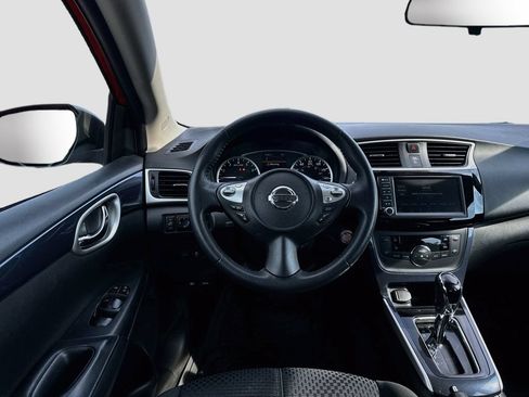 Used 2019 Nissan Sentra SR FWD image 21