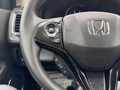 Used 2019 Honda HR-V EX image 17