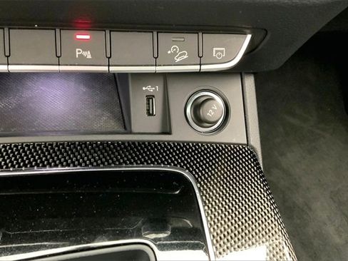 Certified 2022 Audi SQ5 Premium image 33