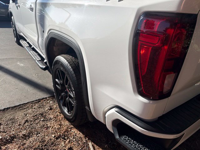 Used 2023 GMC Sierra 1500 Elevation AWD/4WD image 2