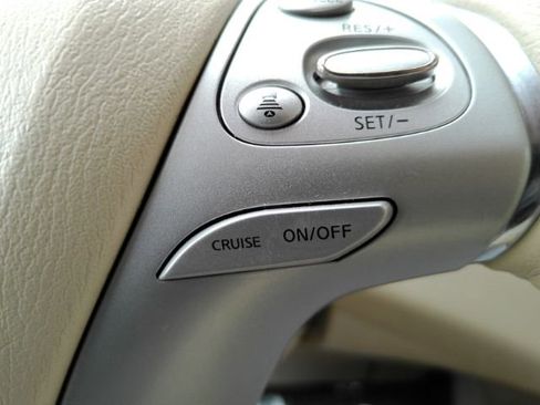 Used 2018 Nissan Murano SL w/ Moonroof Package AWD/4WD image 39