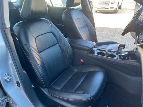 Used 2024 Nissan Altima 2.5 SR w/ SR Premium Package FWD image 23