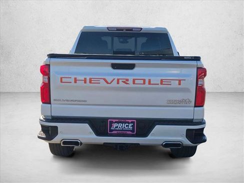Used 2019 Chevrolet Silverado 1500 High Country w/ Technology Package image 7