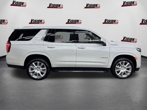 Used 2024 Chevrolet Tahoe High Country w/ Advanced Technology Package image 4