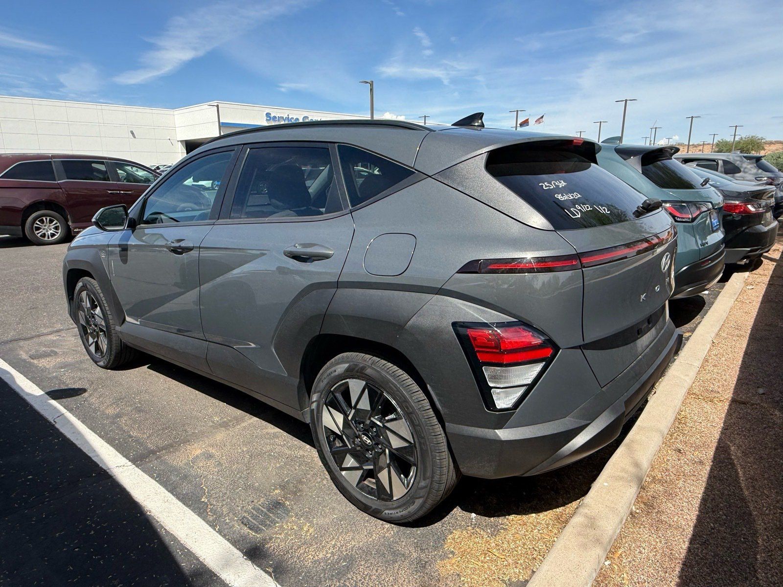 Used 2025 Hyundai Kona SEL FWD image 3
