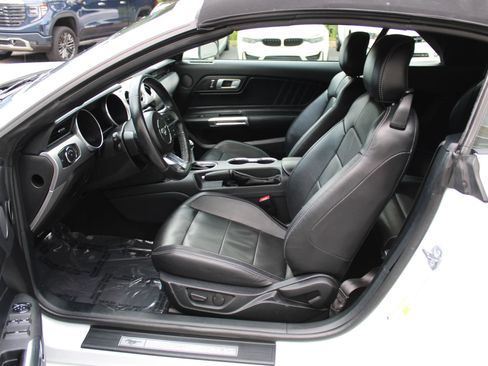Used 2022 Ford Mustang Premium RWD image 24