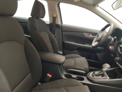 Used 2019 Kia Forte LXS image 21