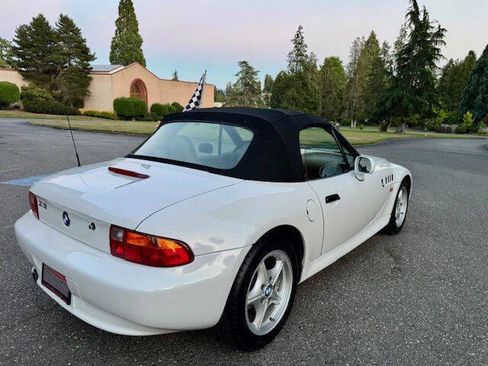 Used 1996 BMW Z3 1.9 image 9
