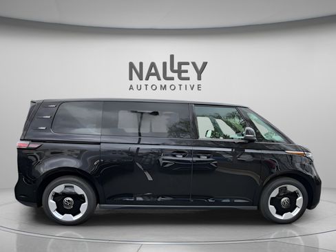 New 2025 Volkswagen ID. Buzz Pro S image 7