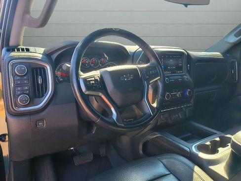 Used 2020 Chevrolet Silverado 1500 LT Trail Boss image 22