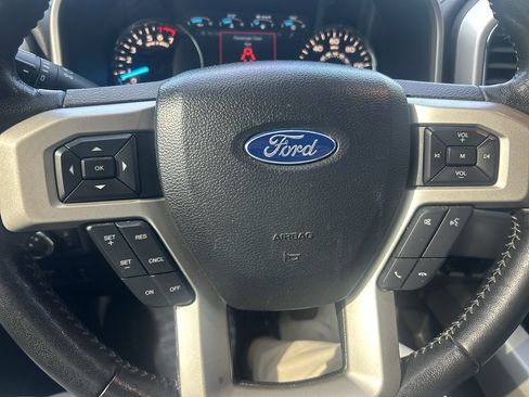 Used 2019 Ford F150 Lariat AWD/4WD image 23