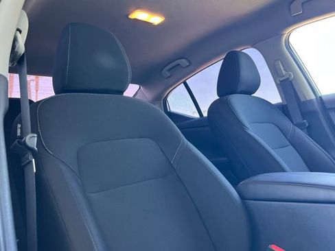Used 2024 Nissan Sentra S FWD image 19