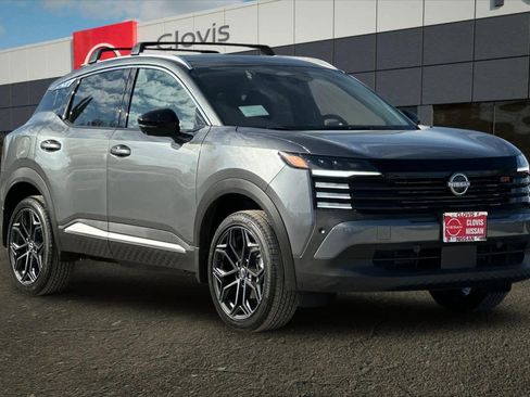 New 2026 Nissan Kicks SR image 10