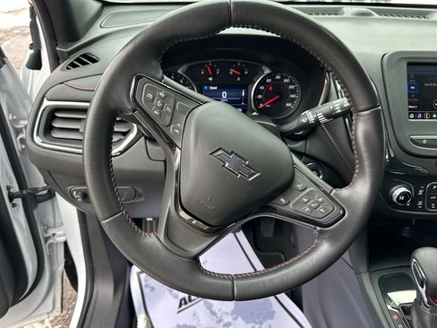 Used 2022 Chevrolet Equinox RS image 22