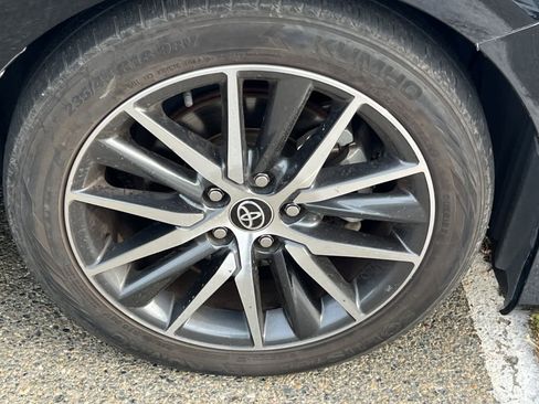 Used 2023 Toyota Camry XLE image 15