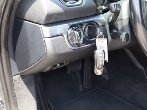 Used 2019 Porsche 718 Cayman RWD image 17
