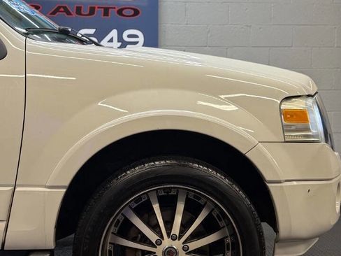 Used 2008 Ford Expedition EL XLT image 7