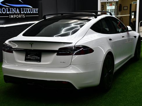 Used 2021 Tesla Model S Plaid AWD/4WD image 8