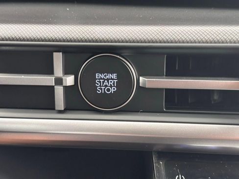 New 2025 Hyundai Santa Fe SEL image 32