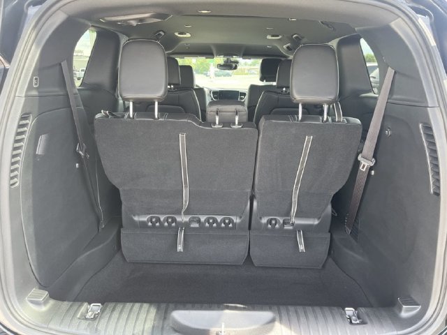 Used 2025 Chrysler Pacifica Select AWD/4WD image 12
