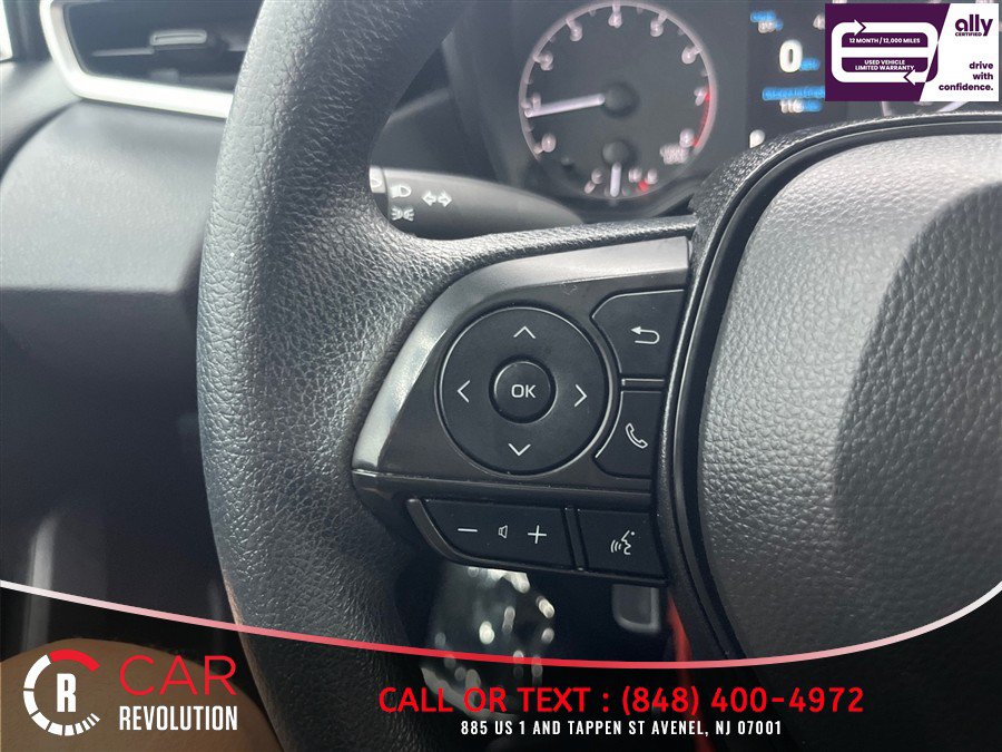 Used 2024 Toyota Corolla LE FWD image 25