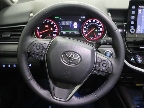 Used 2023 Toyota Camry XSE w/ Navigation Package AWD/4WD image 4