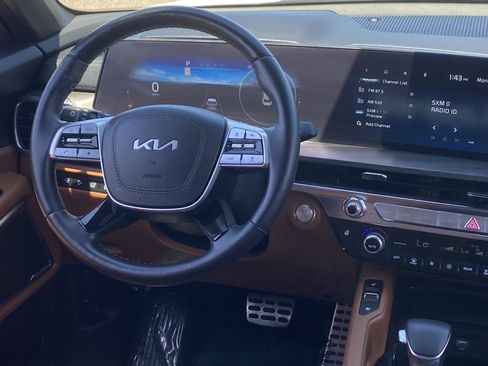 Certified 2025 Kia Telluride SX X-Line AWD/4WD image 13