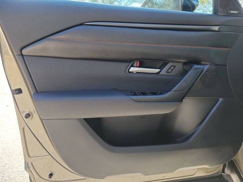 New 2026 MAZDA CX-50 AWD 2.5 S w/ Weather Package image 17