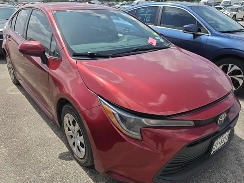 Used 2023 Toyota Corolla LE FWD image 6