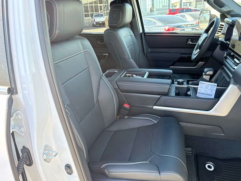 New 2026 Toyota Tundra Limited AWD/4WD image 14